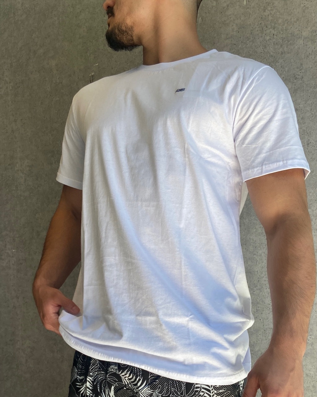 Camiseta Basic White