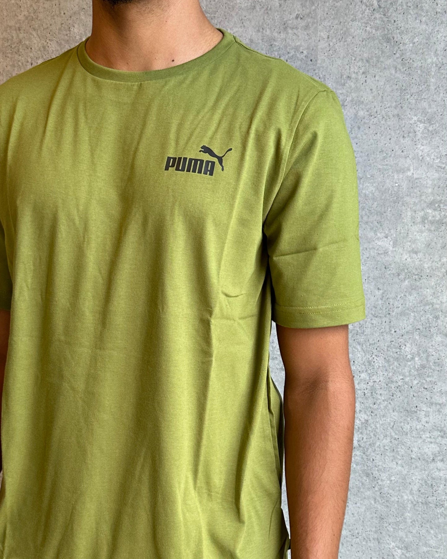 Camiseta PUMA Basic